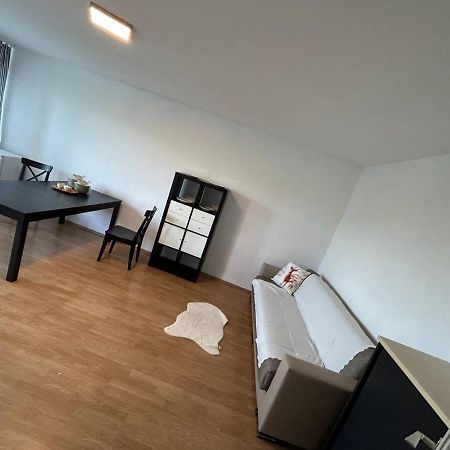 Moeblierte Apartment Im Herkules Koeln Neuehrenfeld Dış mekan fotoğraf